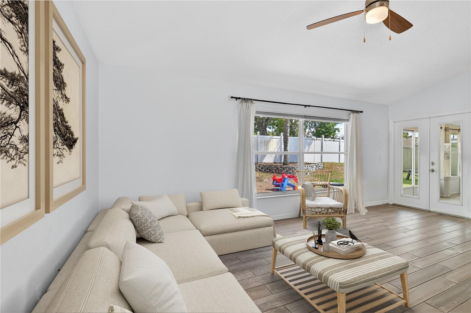 Image 28 of 83 For 388 Sweetwater Springs St