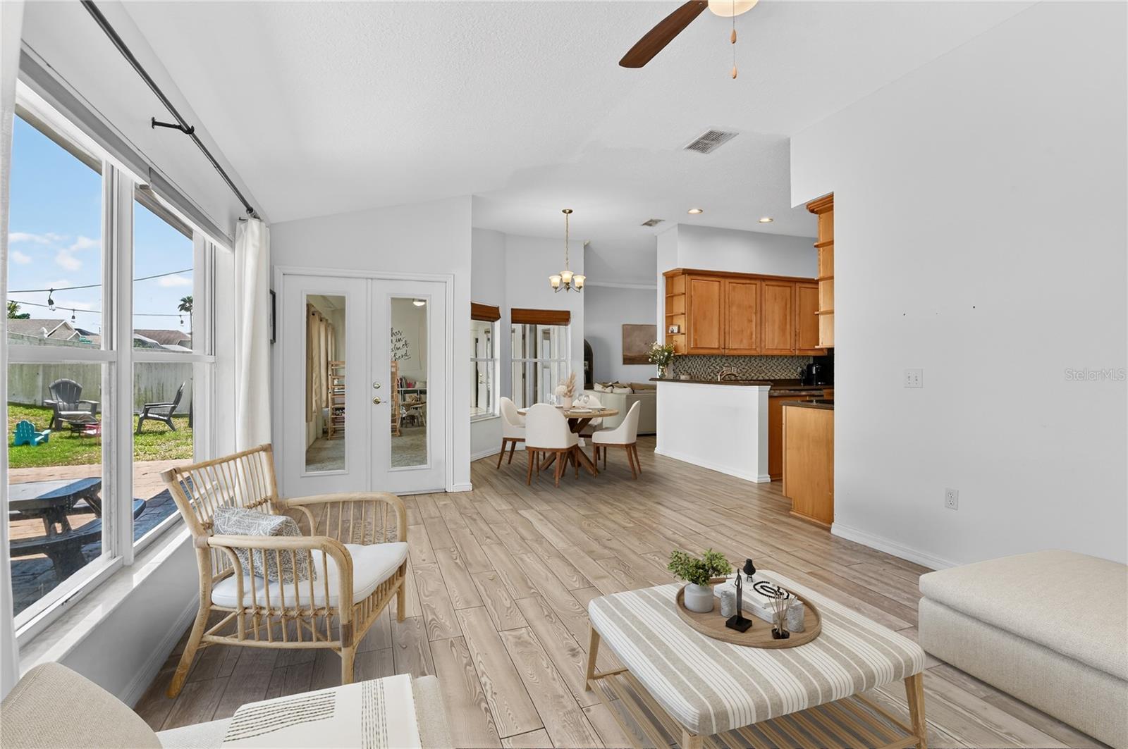 Image 33 of 83 For 388 Sweetwater Springs St