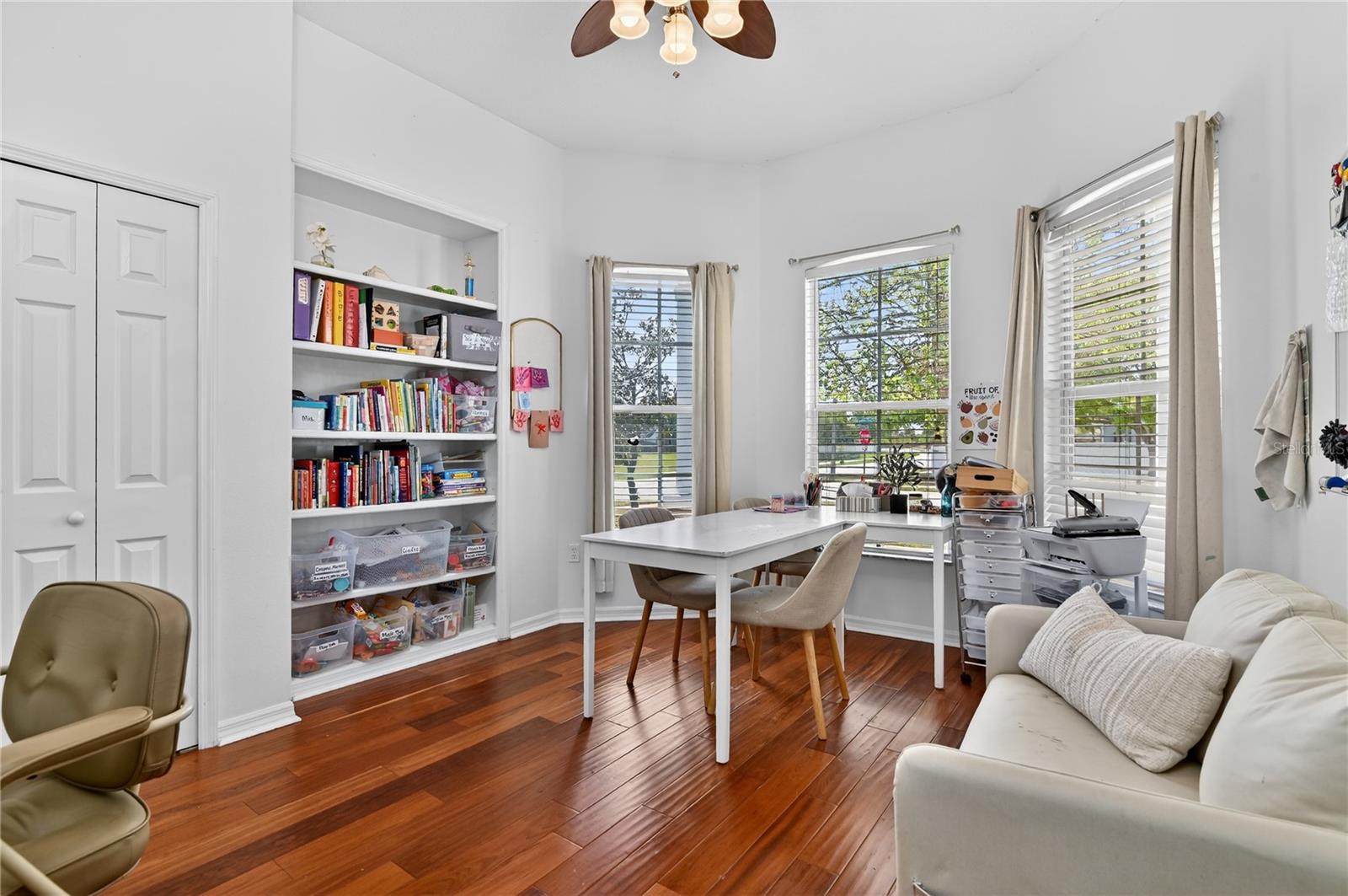 Image 47 of 83 For 388 Sweetwater Springs St