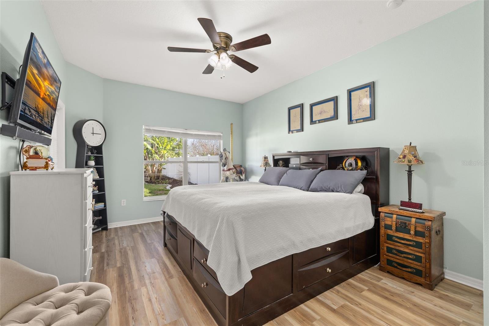 Image 20 of 68 For 2591 Summerland Way