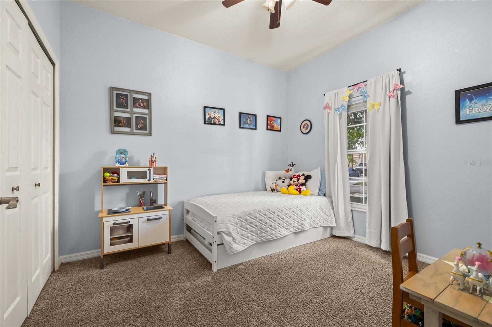 Image 25 of 68 For 2591 Summerland Way