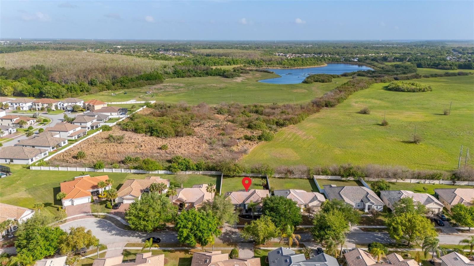 Image 38 of 68 For 2591 Summerland Way