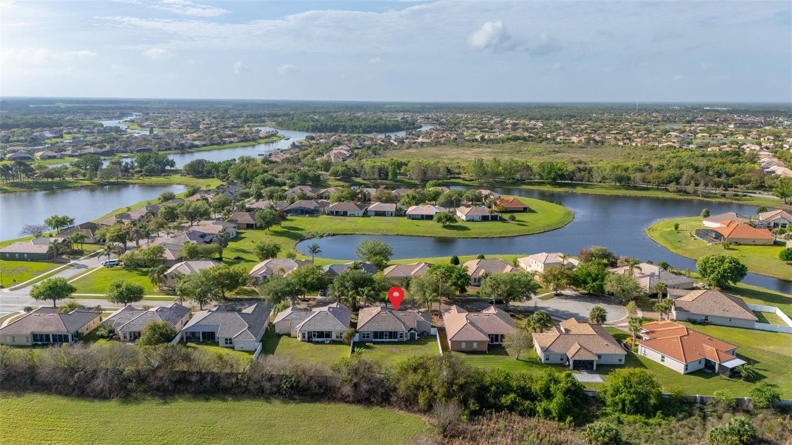 Image 40 of 68 For 2591 Summerland Way