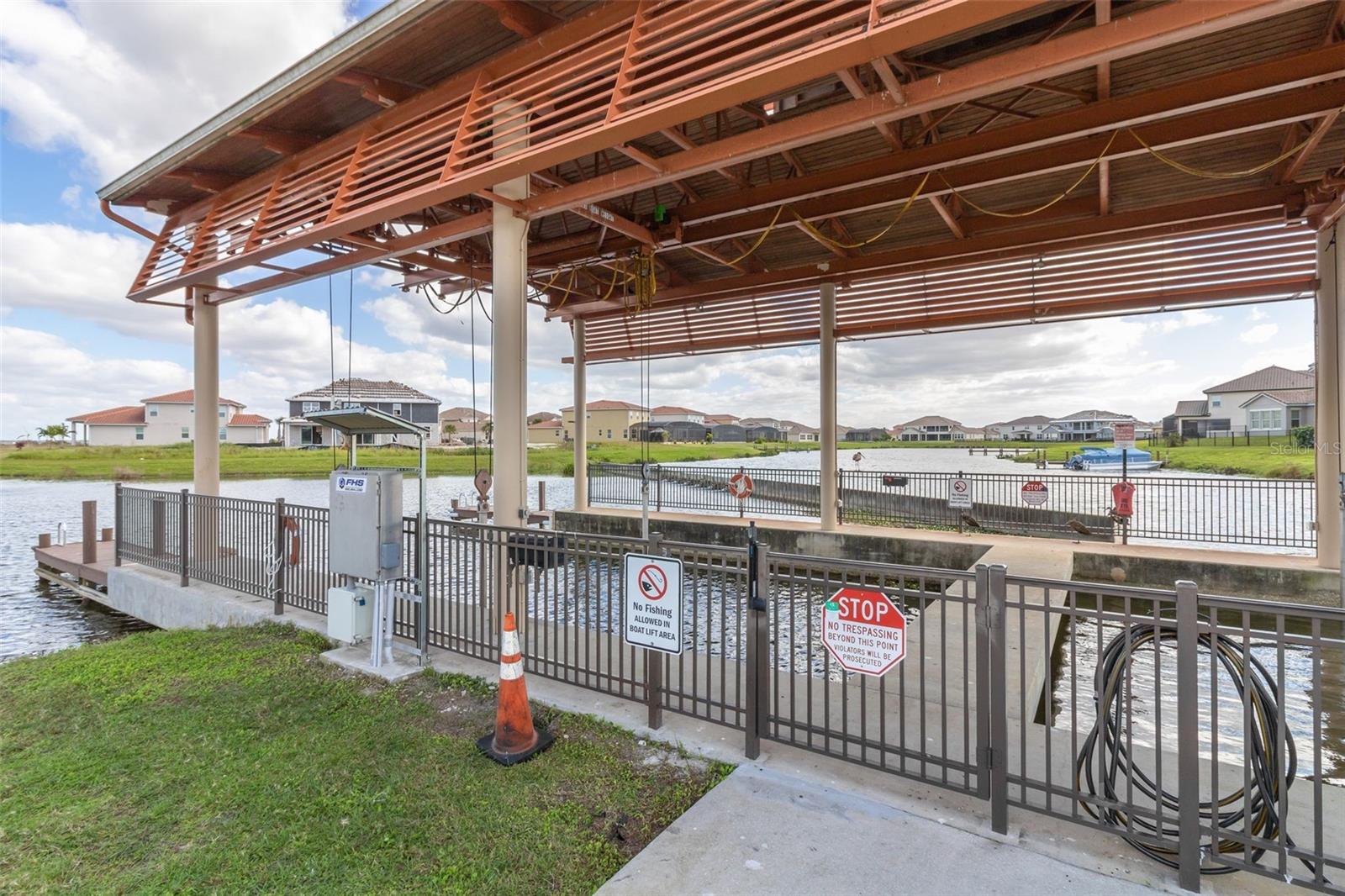 Image 62 of 68 For 2591 Summerland Way