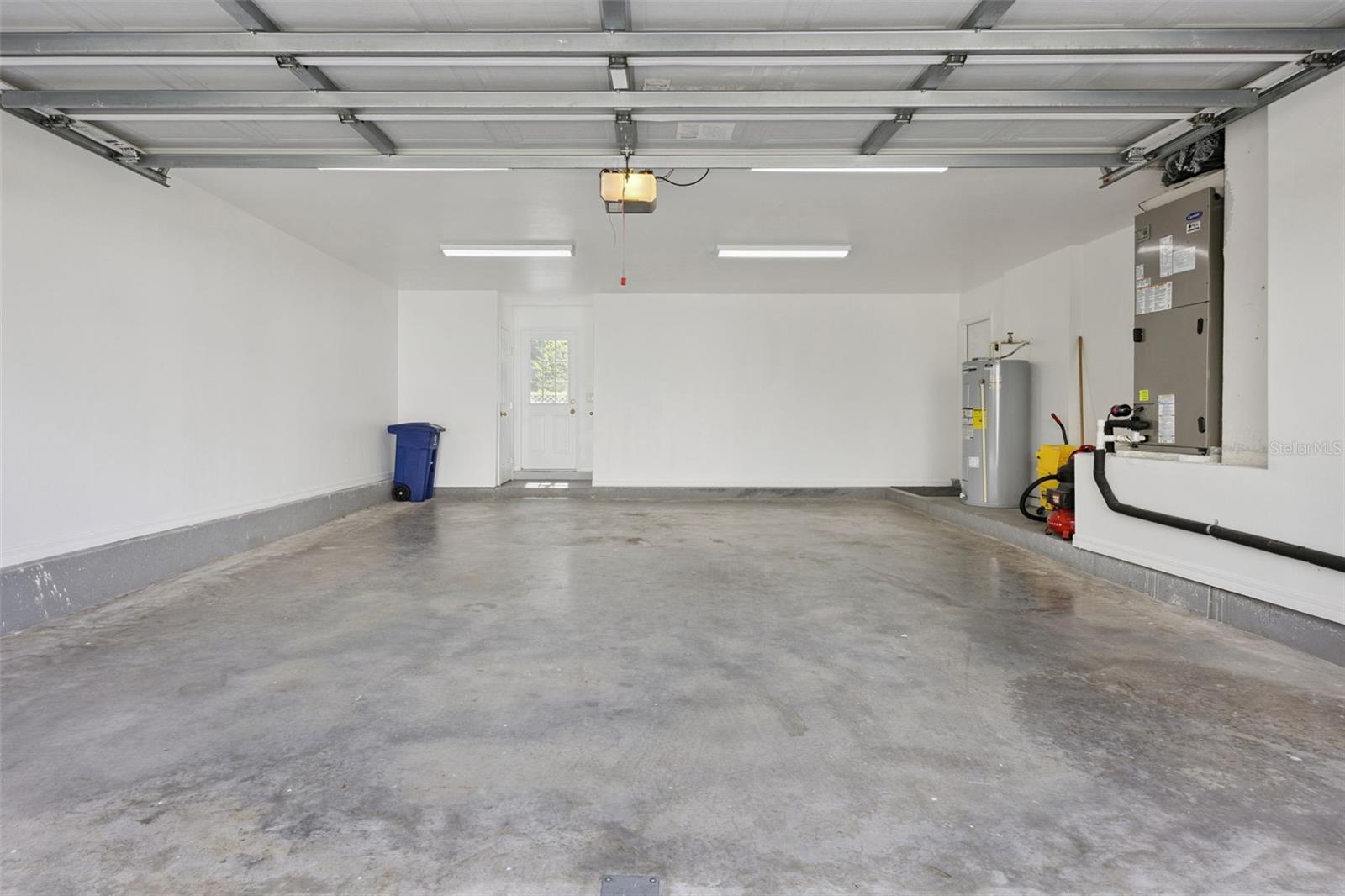 Image 37 of 73 For 707 Eagle Woods Trail