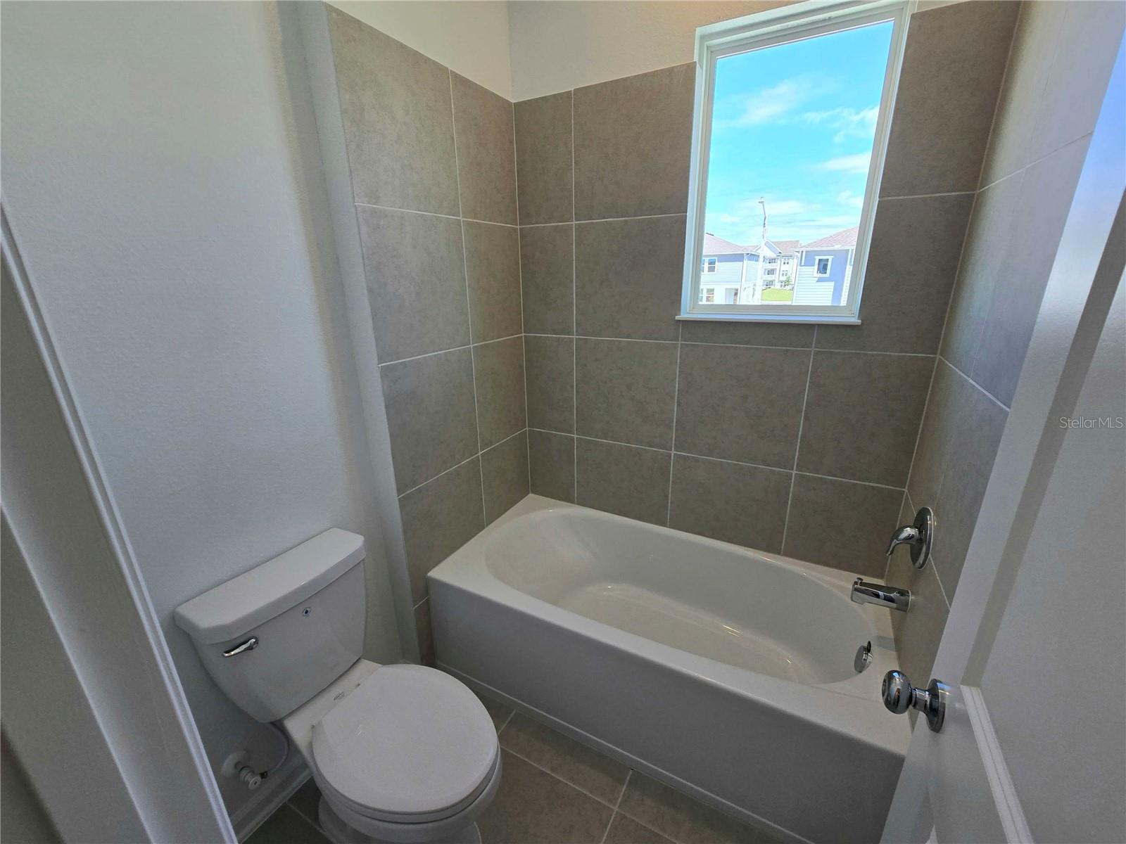 Image 13 of 24 For 3434 Beam Terrace