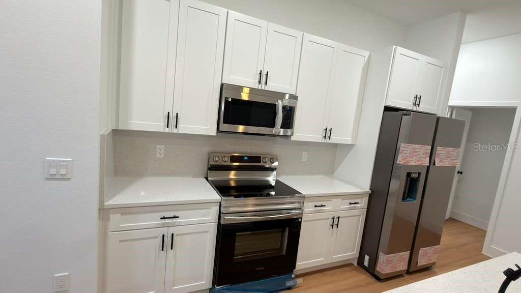 Image 18 of 58 For 7250 Freeport Circle