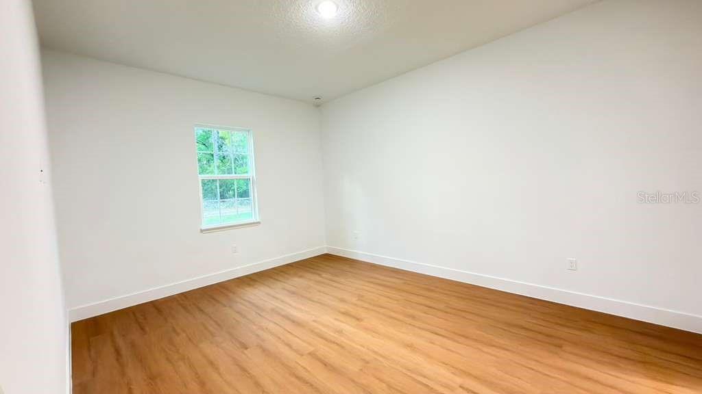 Image 27 of 58 For 7250 Freeport Circle