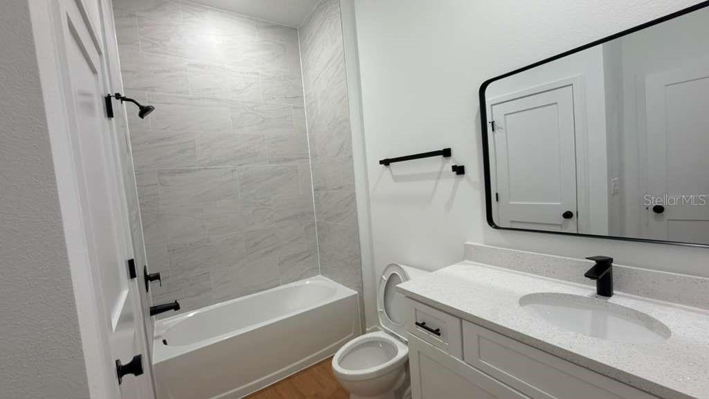 Image 44 of 58 For 7250 Freeport Circle