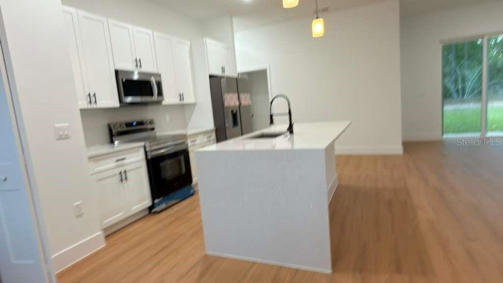 Image 9 of 58 For 7250 Freeport Circle