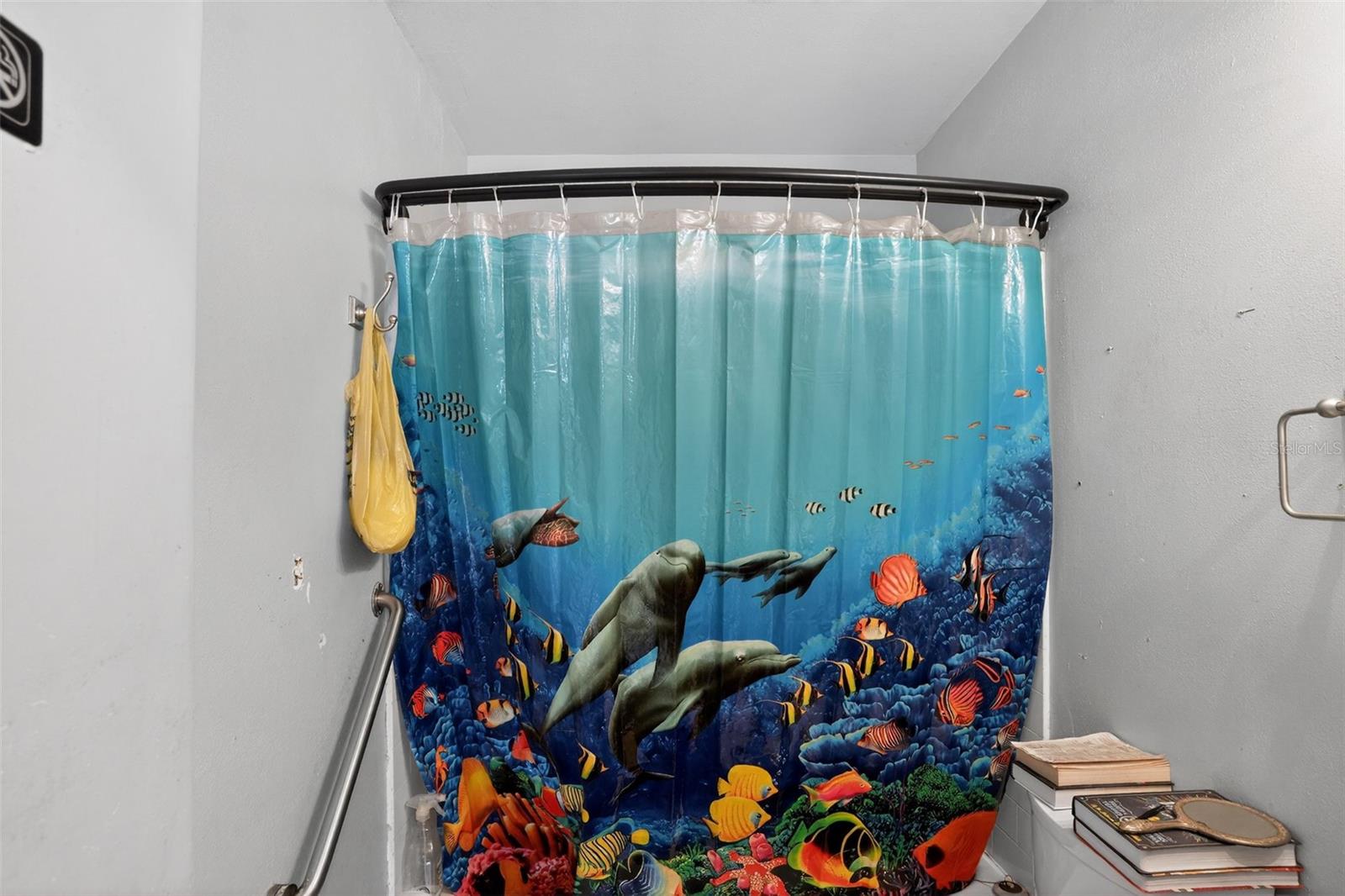 Image 22 of 37 For 9910 Oak Haven Road