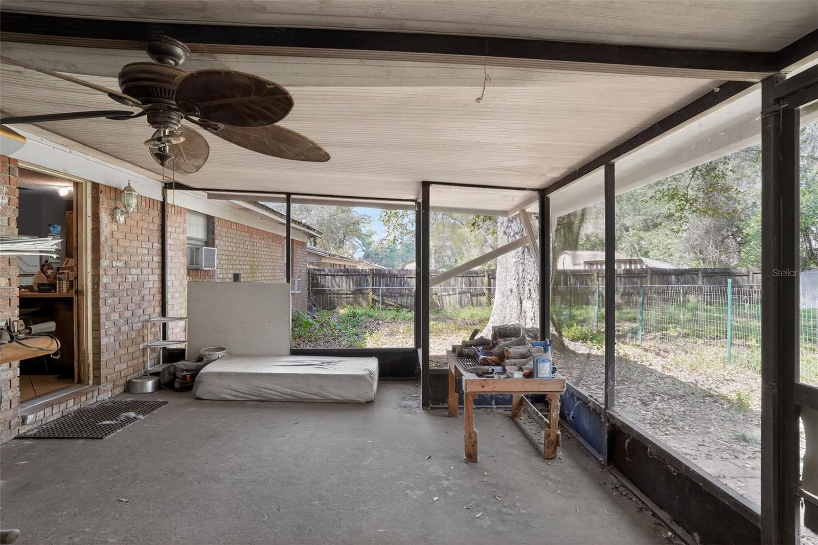 Image 32 of 37 For 9910 Oak Haven Road