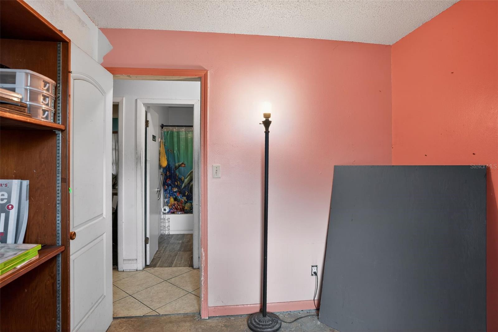 Image 36 of 37 For 9910 Oak Haven Road