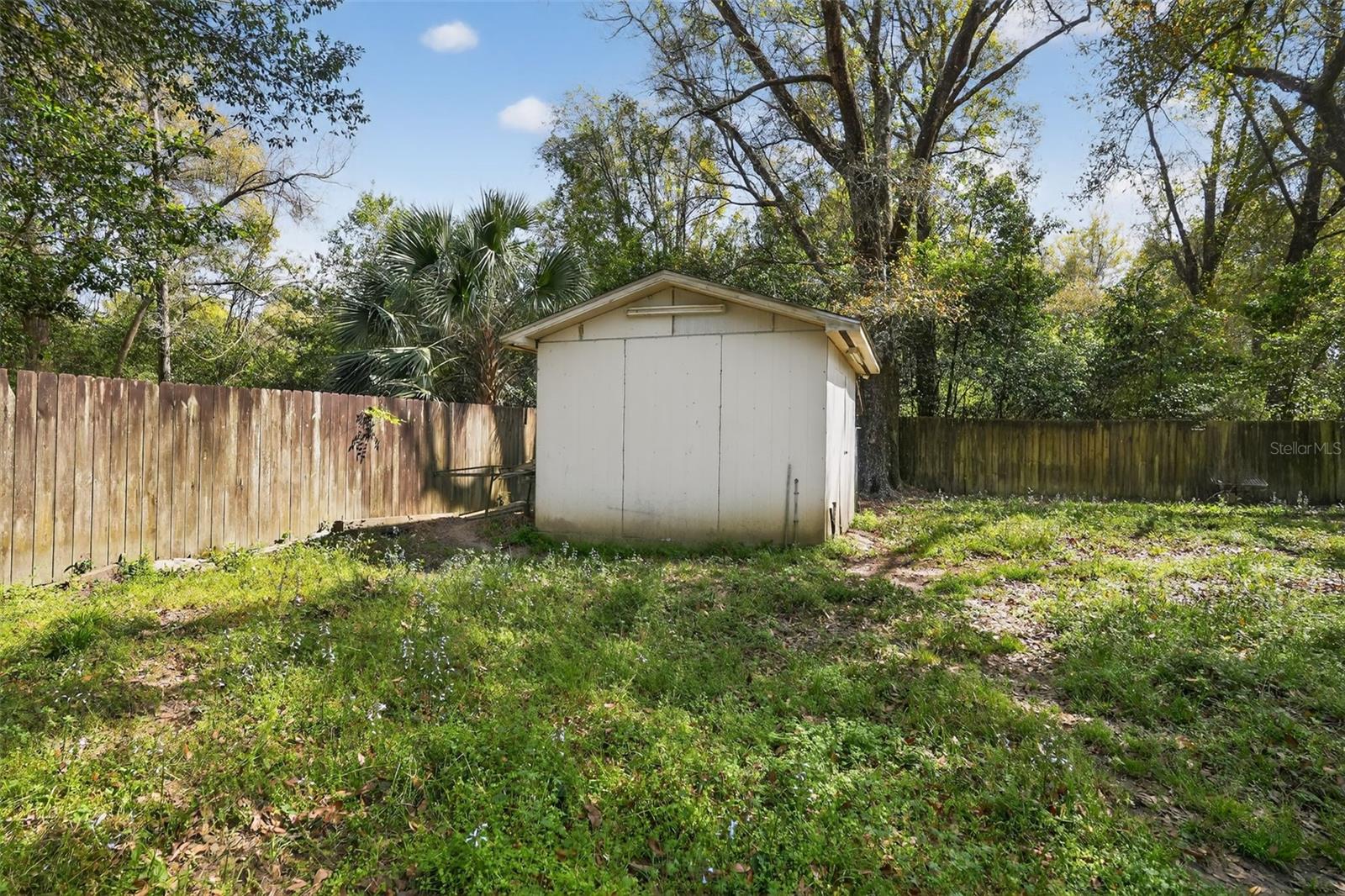 Image 6 of 37 For 9910 Oak Haven Road