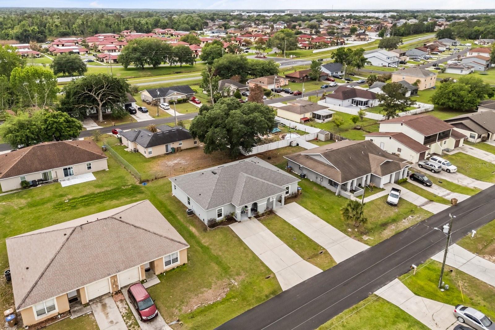 Image 25 of 25 For 677-679 Royalty Court 2