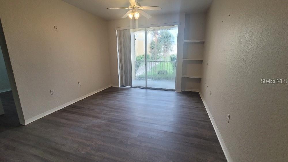 Image 10 of 21 For 1125 Lake Shadow Circle 5106