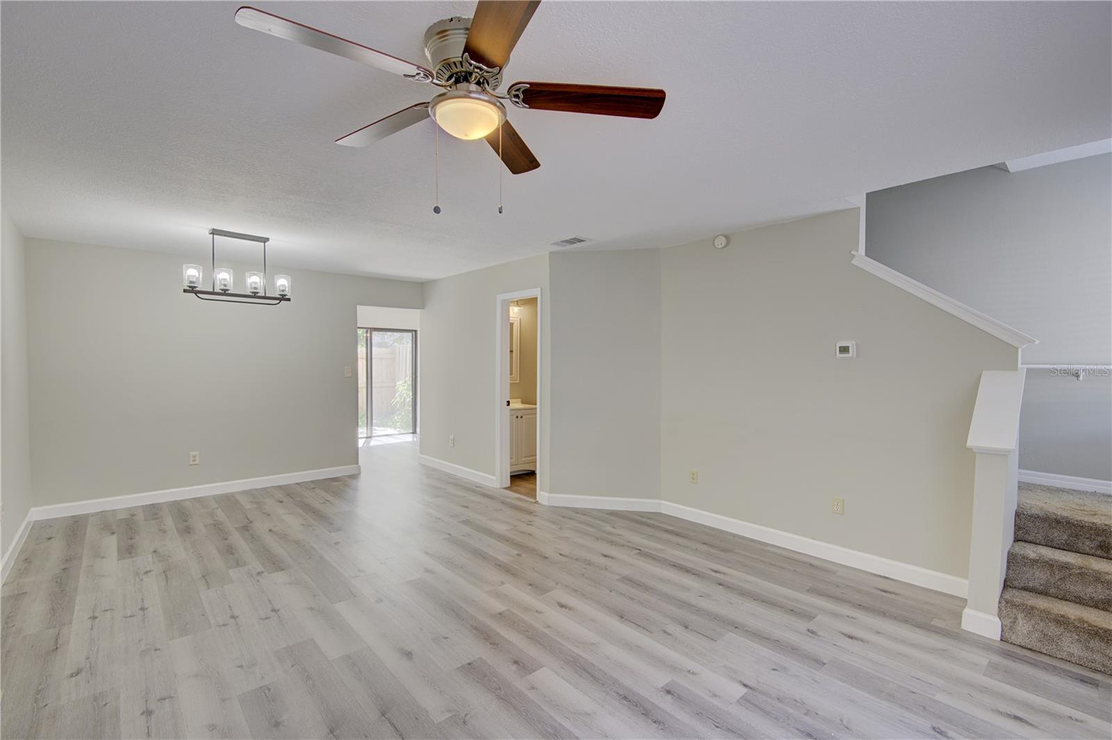 Image 19 of 27 For 6296 River Run Place 194