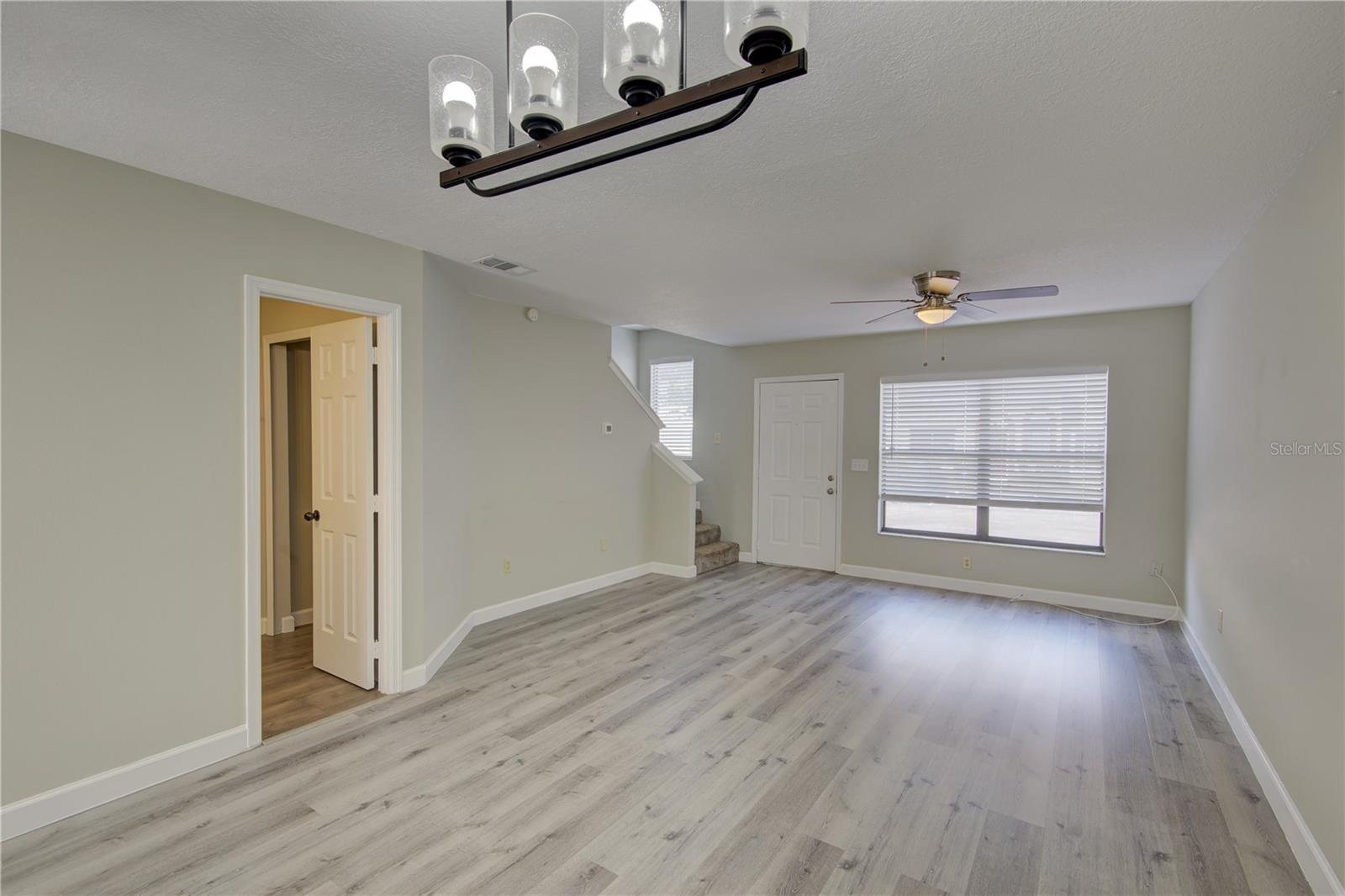 Image 21 of 27 For 6296 River Run Place 194