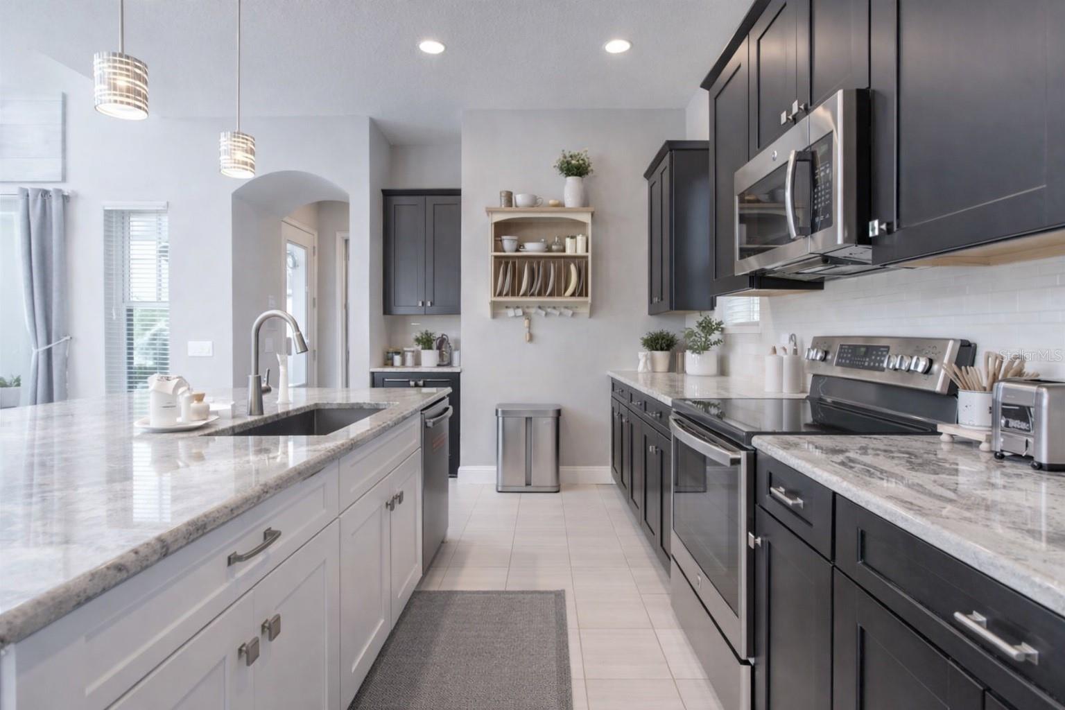 Image 15 of 42 For 9056 Yonath Street