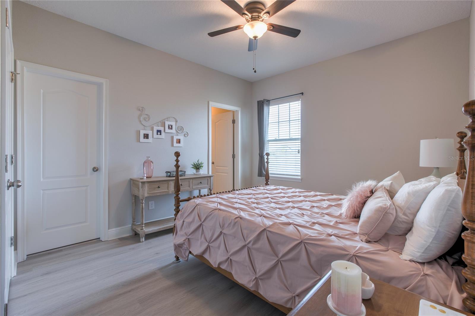 Image 27 of 42 For 9056 Yonath Street