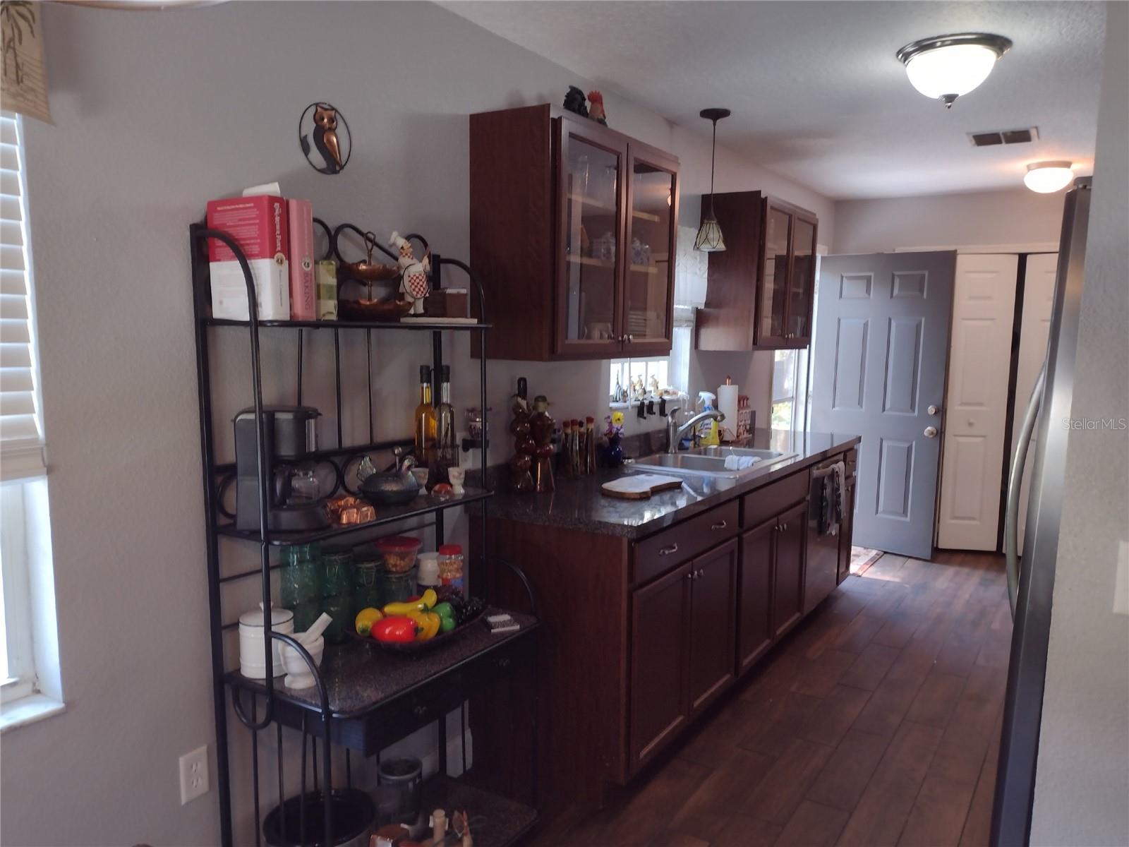 Image 11 of 37 For 1523 Granite State Court