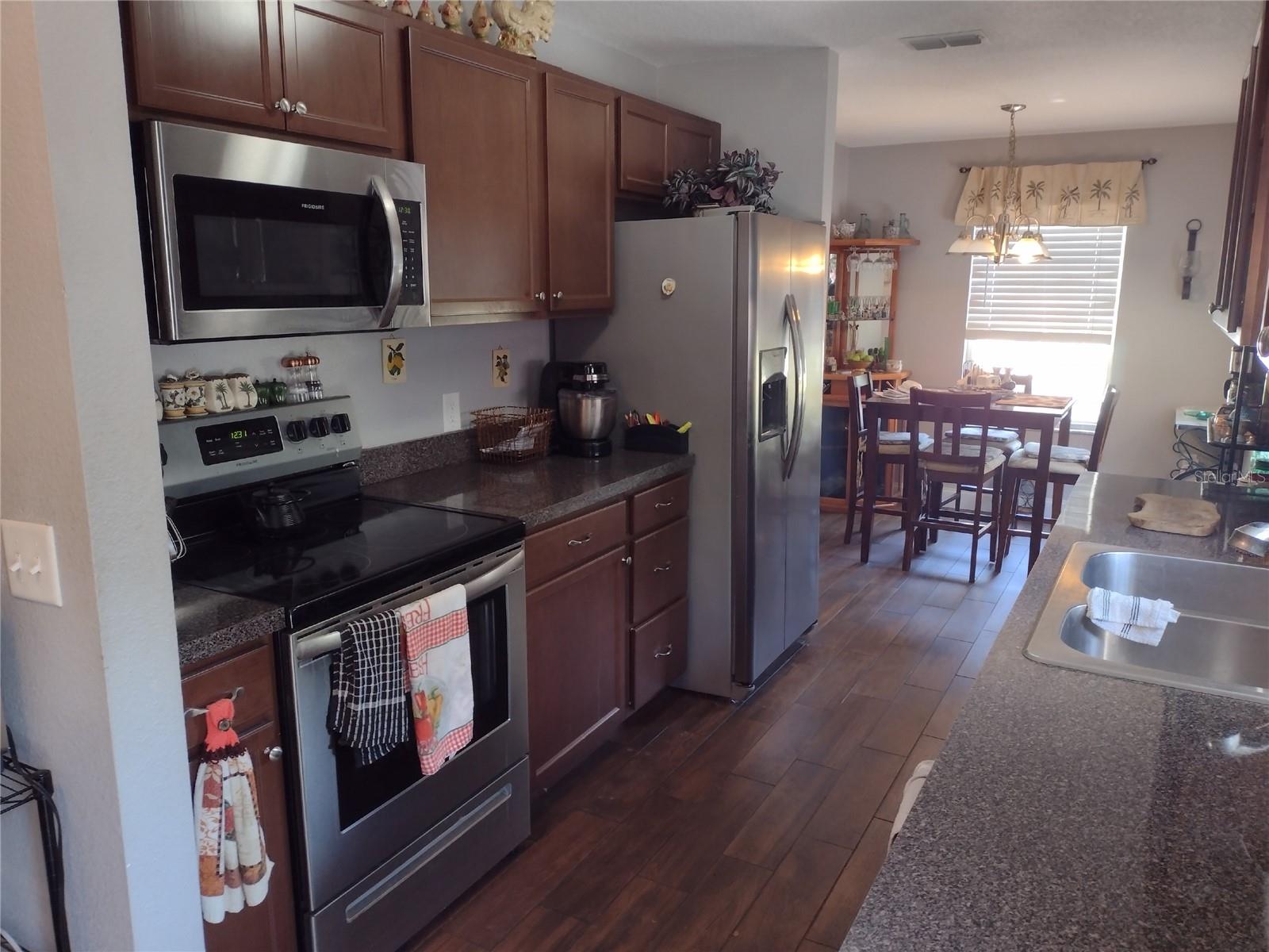 Image 16 of 37 For 1523 Granite State Court