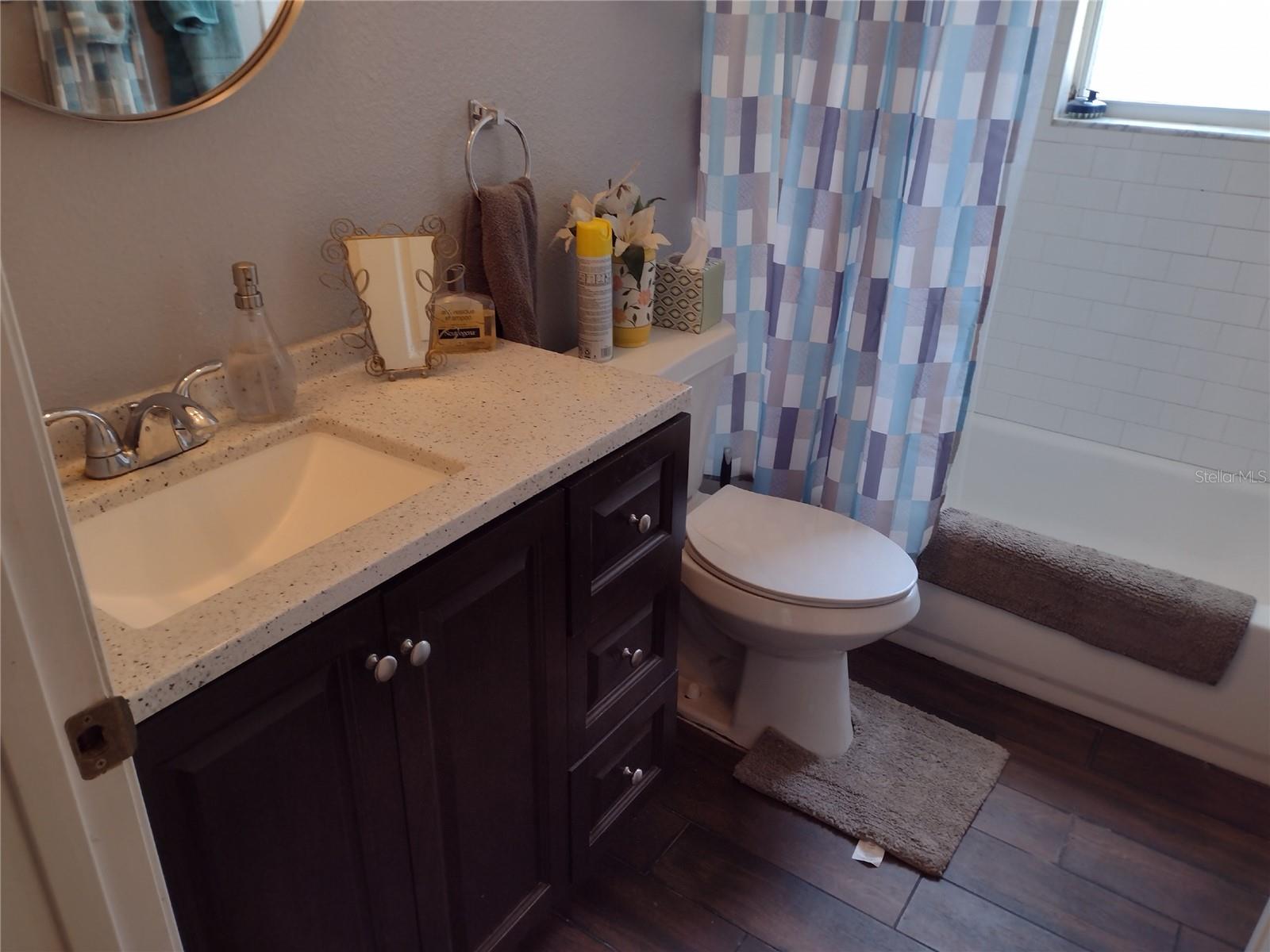 Image 17 of 37 For 1523 Granite State Court