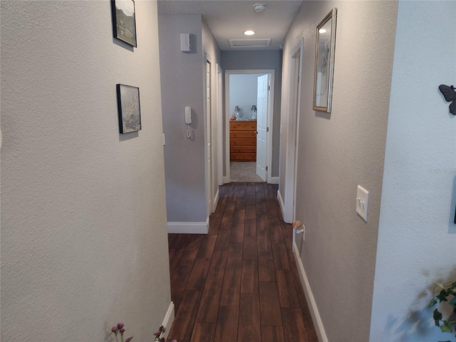 Image 26 of 37 For 1523 Granite State Court