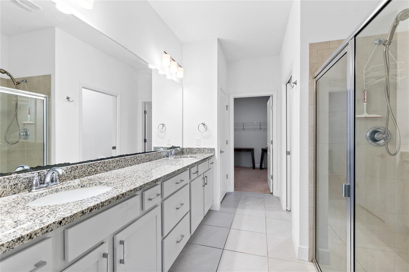 Image 14 of 39 For 13157 Salk Way