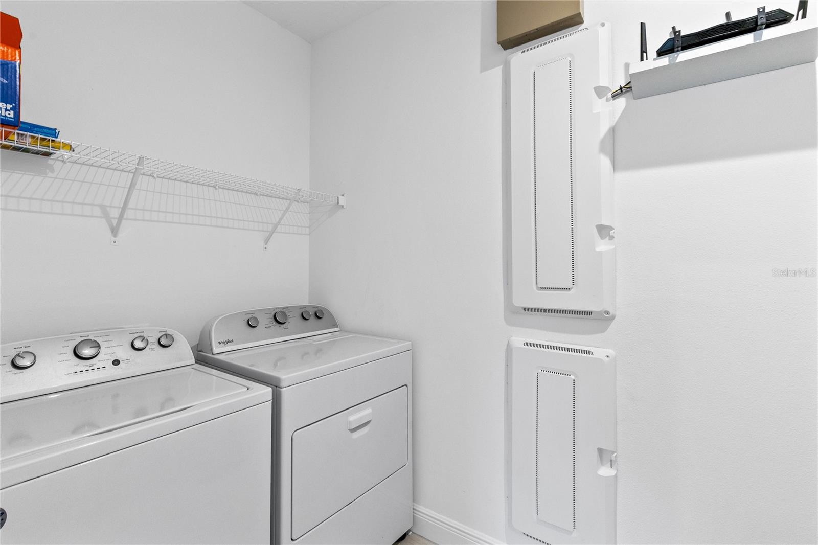 Image 24 of 39 For 13157 Salk Way