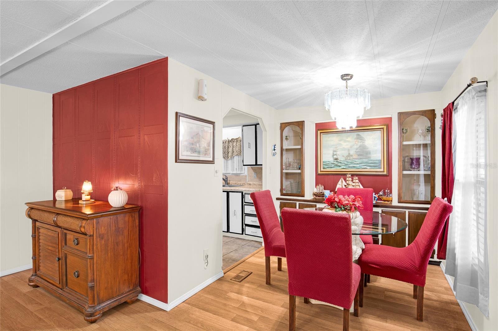 Image 13 of 32 For 2475 Karen Drive