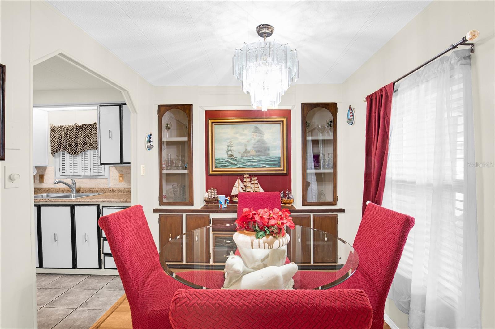 Image 14 of 32 For 2475 Karen Drive