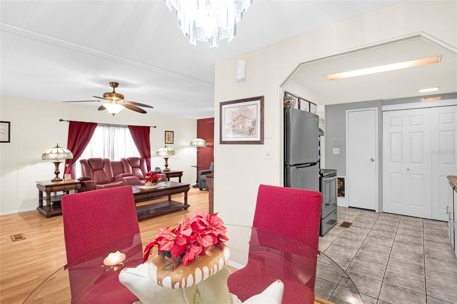 Image 15 of 32 For 2475 Karen Drive