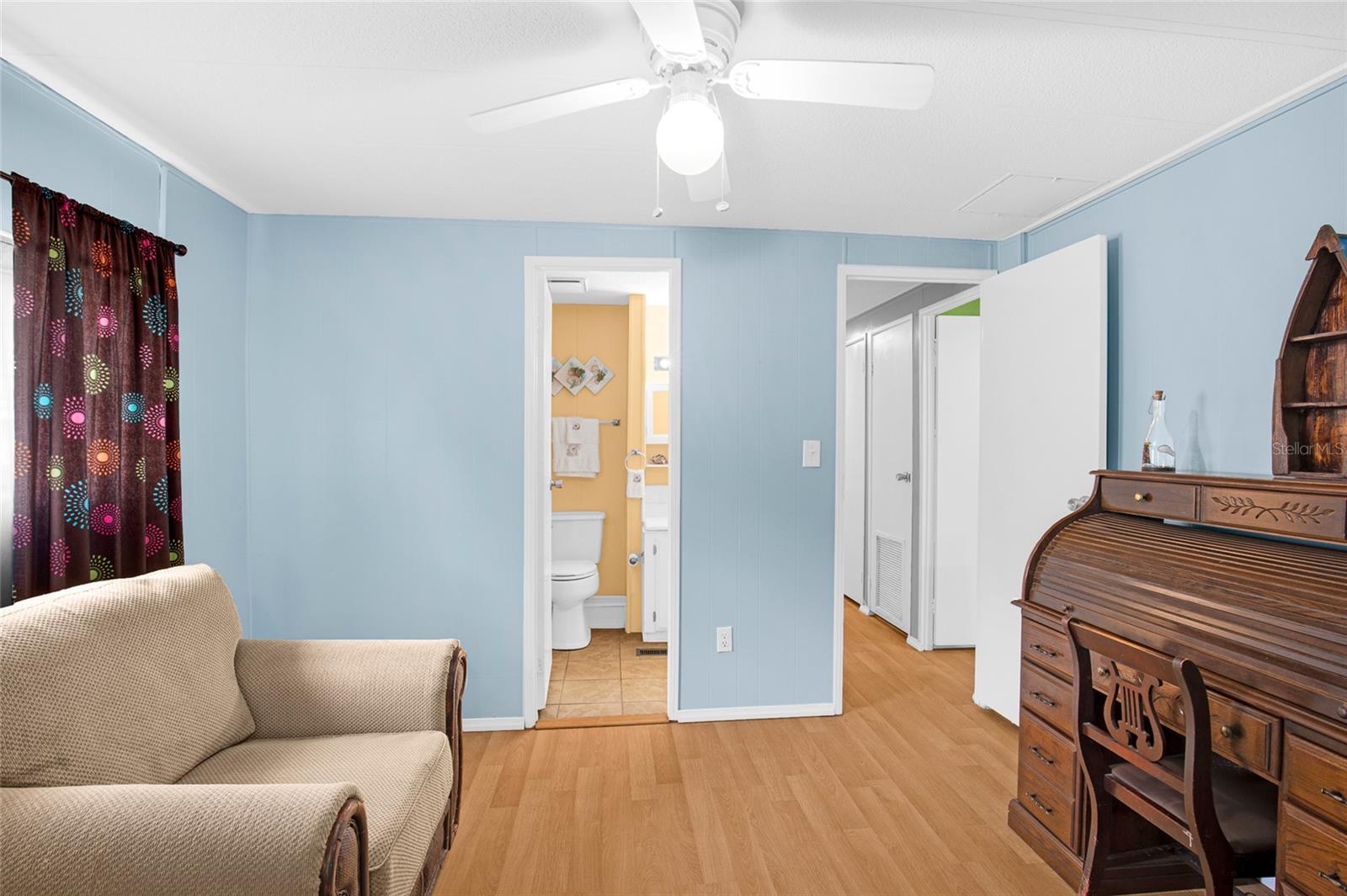 Image 24 of 32 For 2475 Karen Drive