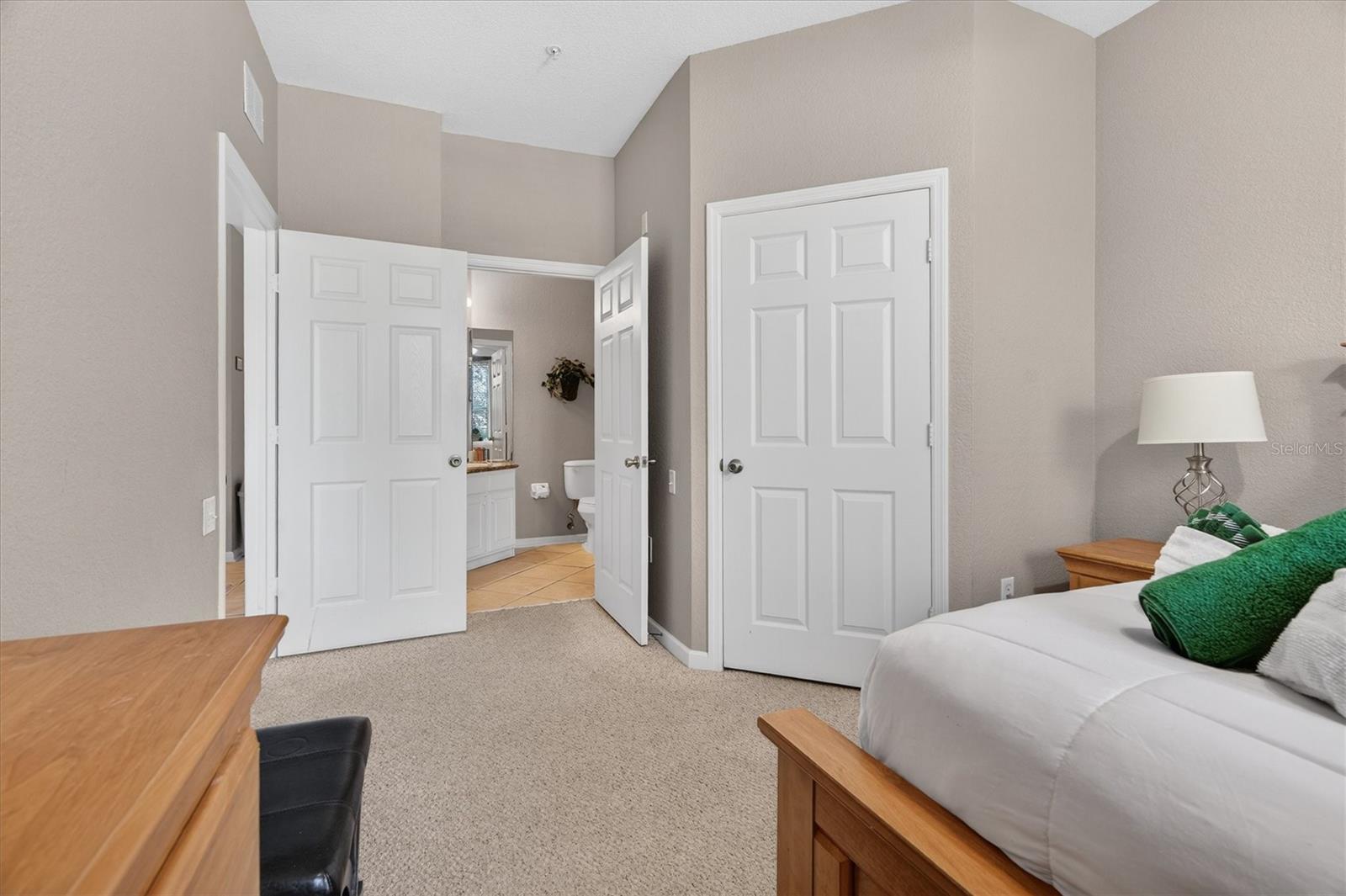 Image 14 of 42 For 7664 Comrow Street 304