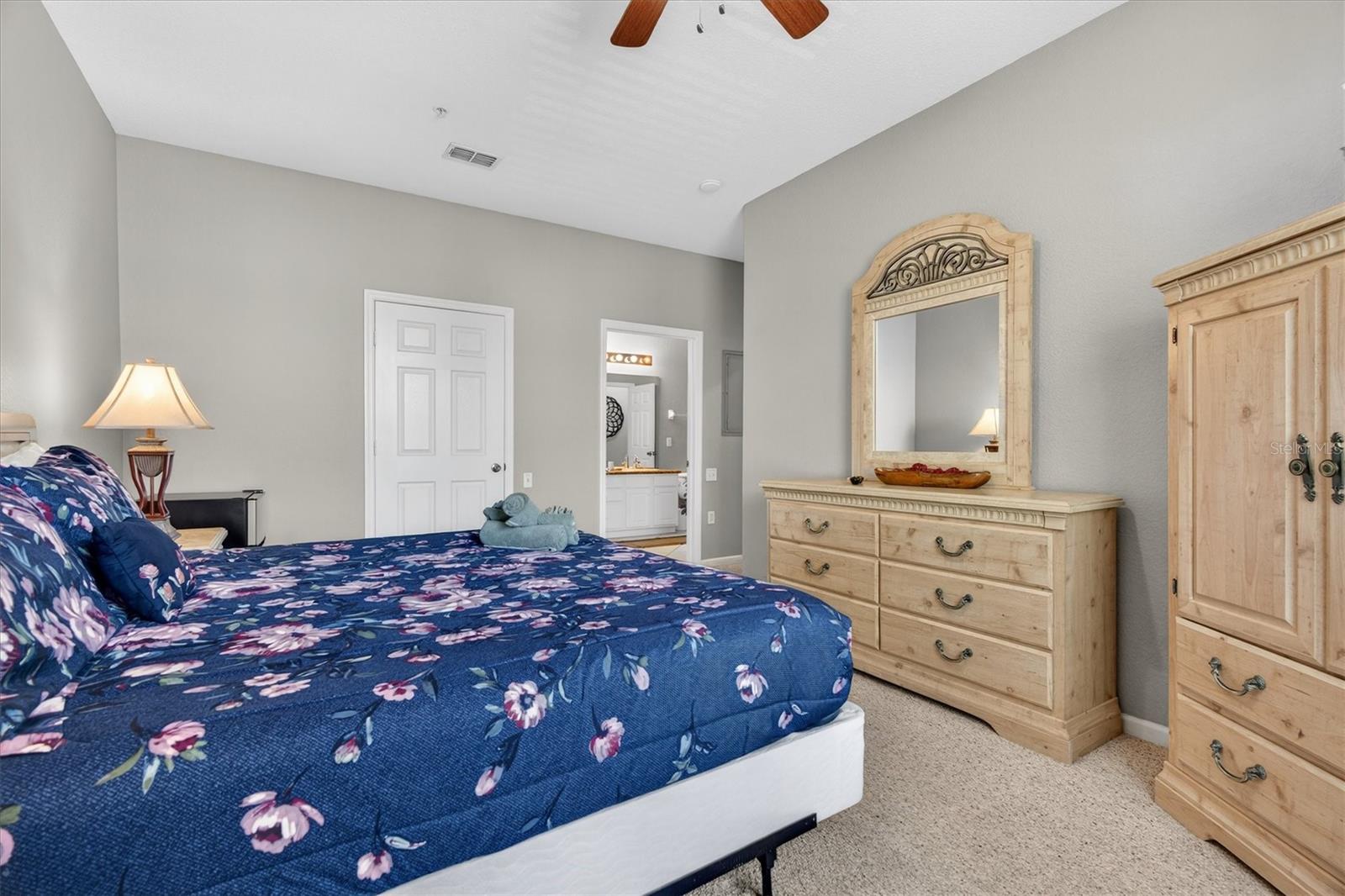 Image 20 of 42 For 7664 Comrow Street 304