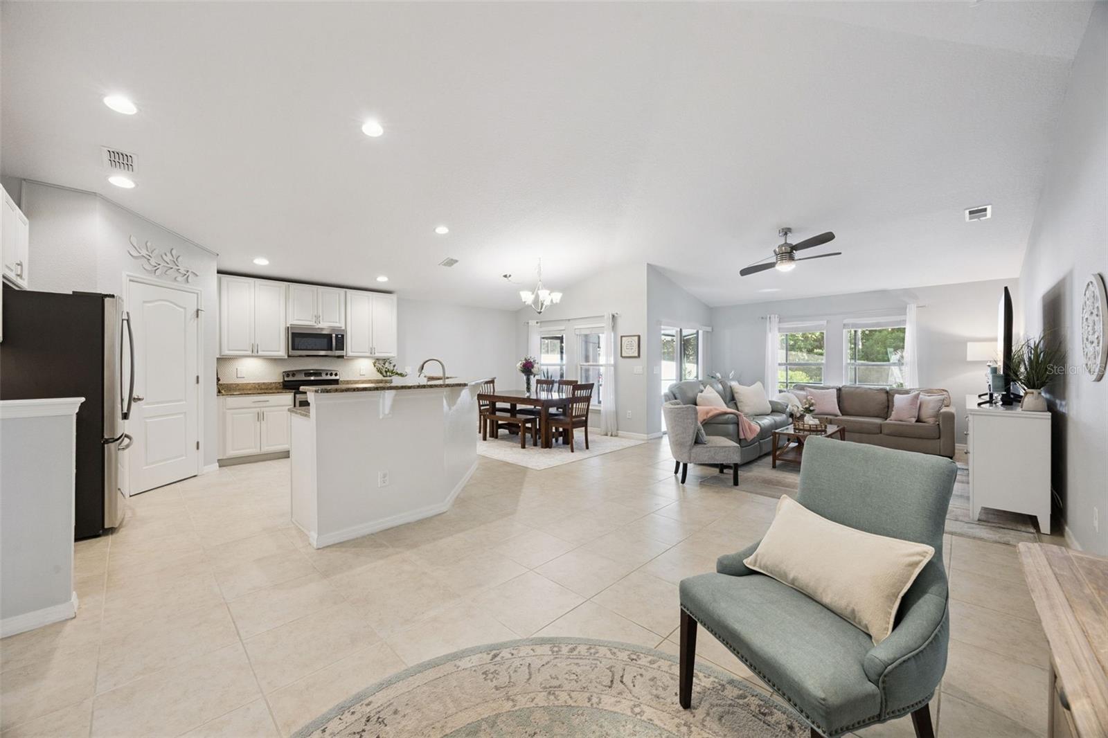 Image 14 of 58 For 10756 Inside Loop