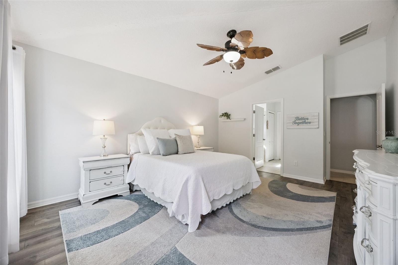 Image 23 of 58 For 10756 Inside Loop