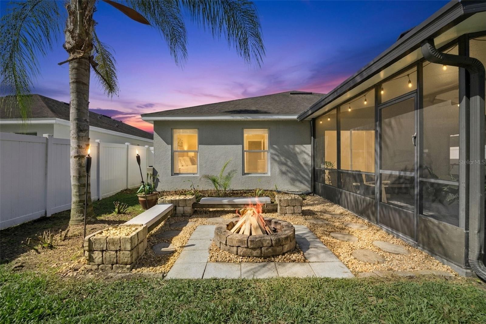 Image 7 of 58 For 10756 Inside Loop