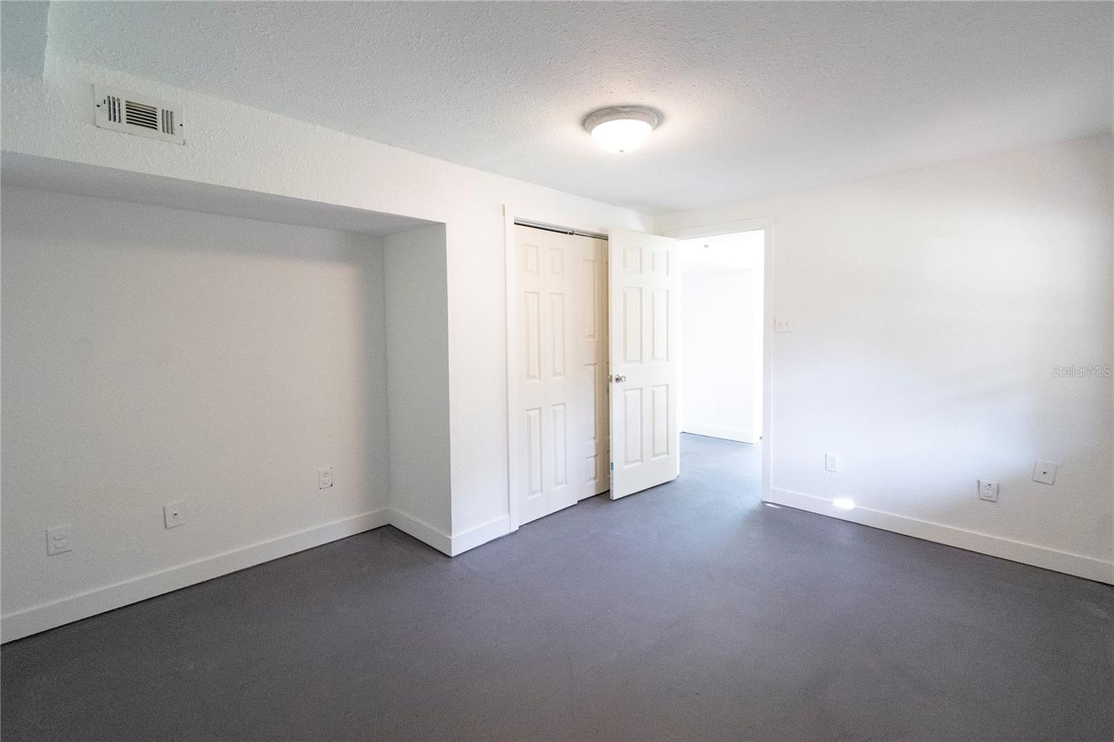 Image 23 of 35 For 22415 Horizon Vistas Drive