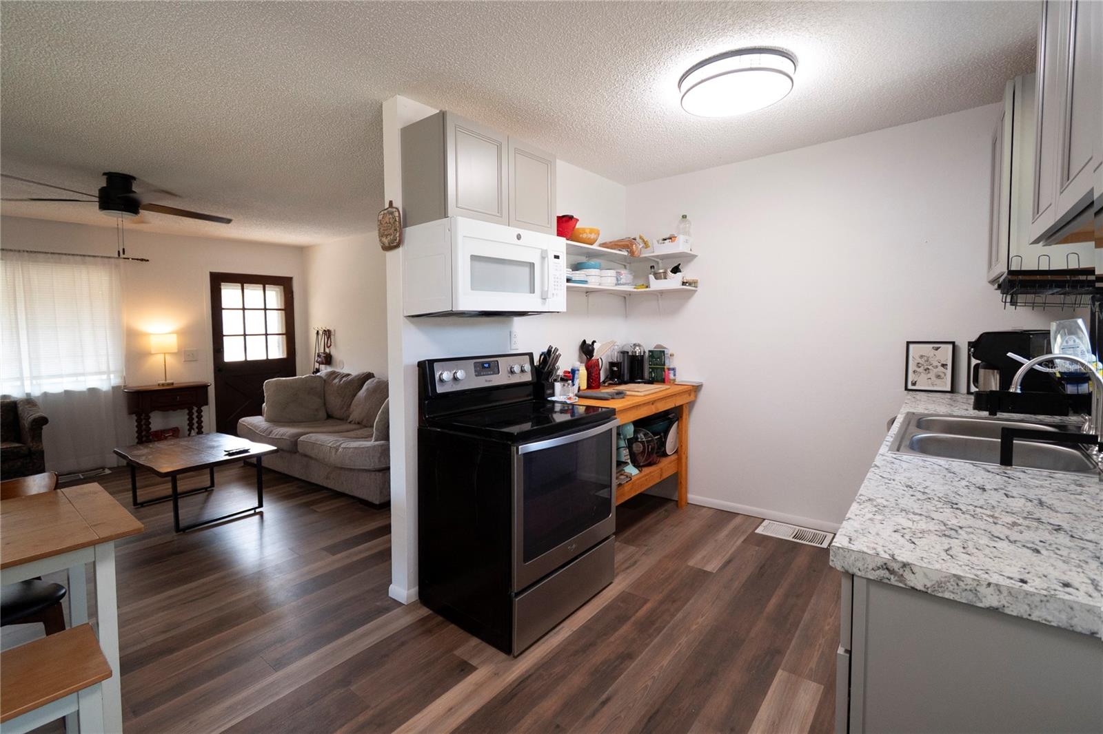 Image 9 of 35 For 22415 Horizon Vistas Drive