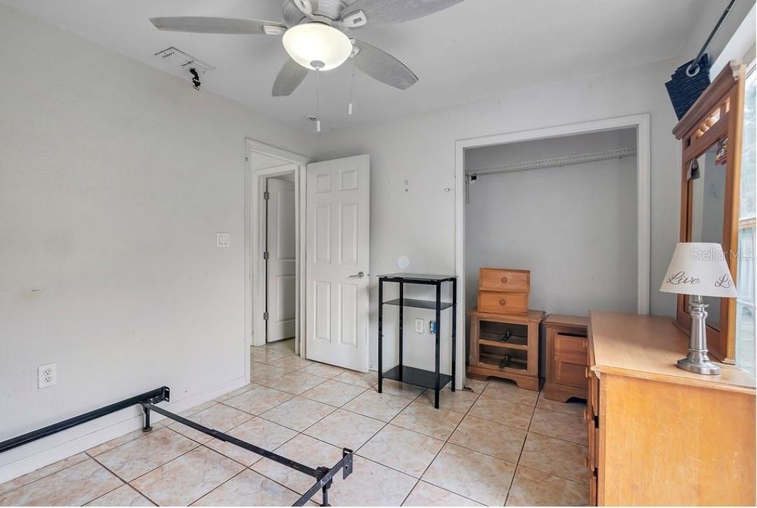 Image 12 of 22 For 233 Red Maple Drive