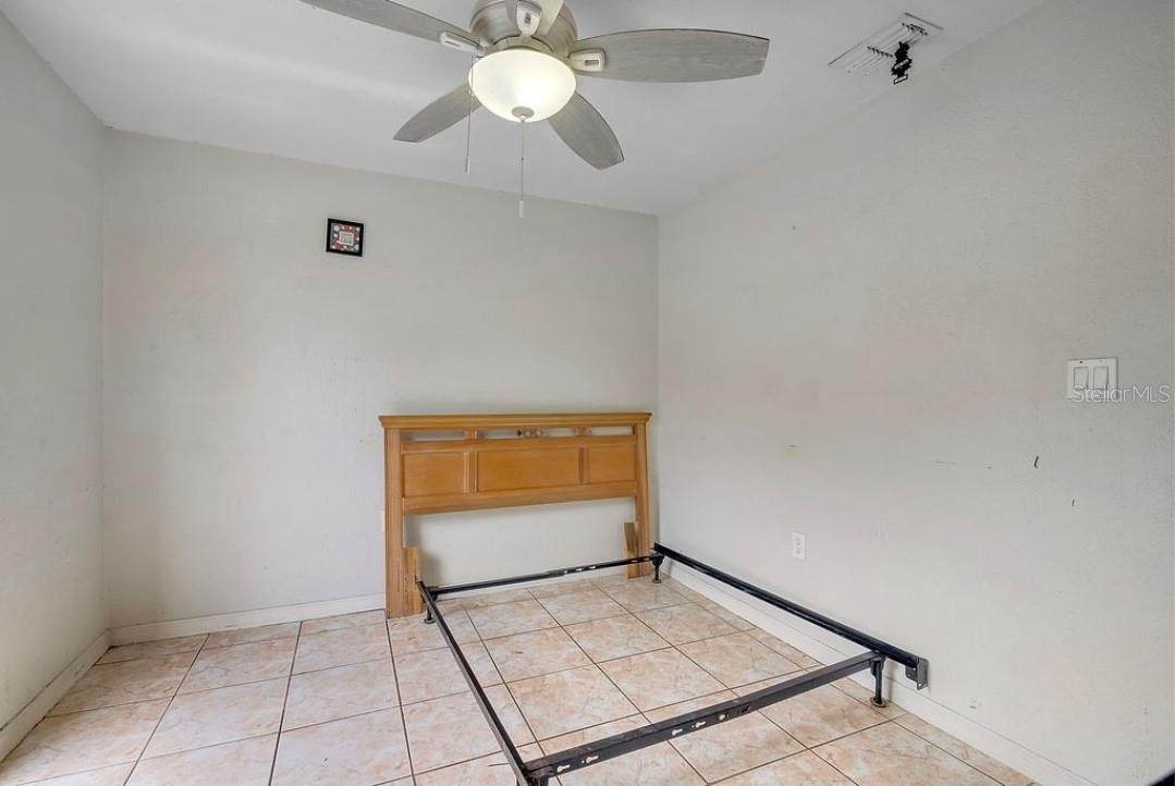 Image 13 of 22 For 233 Red Maple Drive