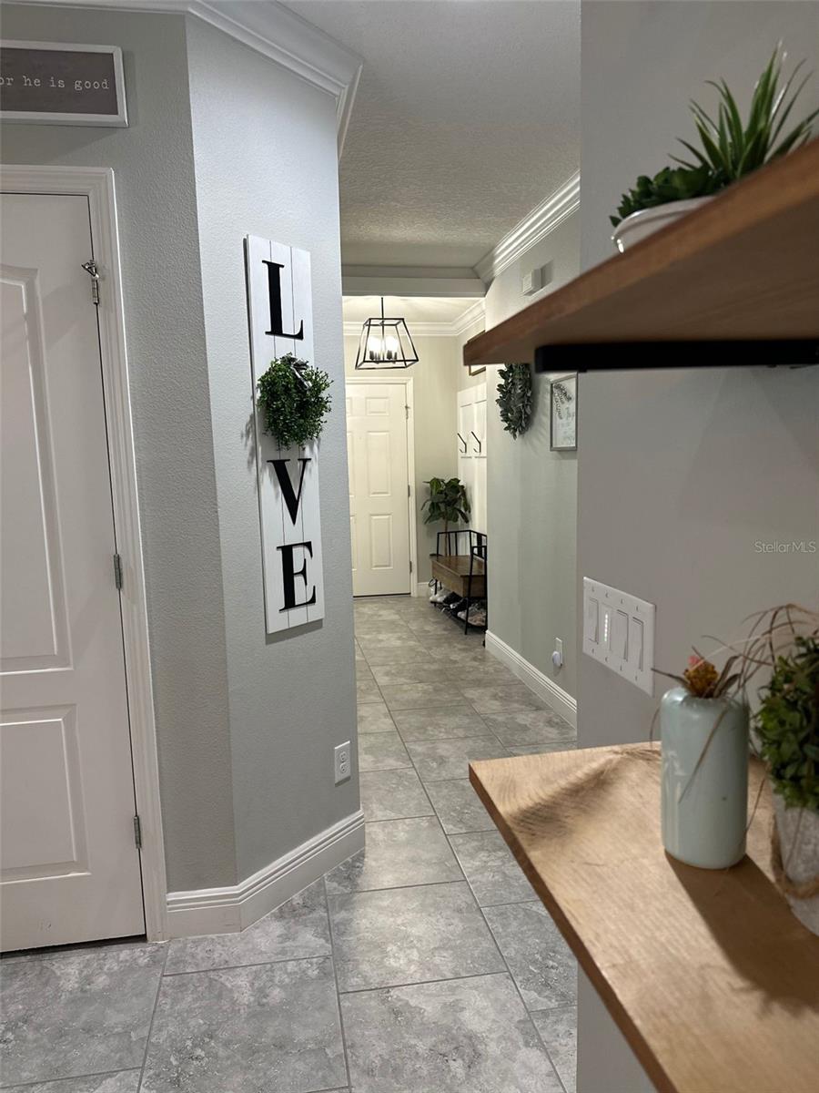 Image 20 of 38 For 9394 Oglethorpe Drive