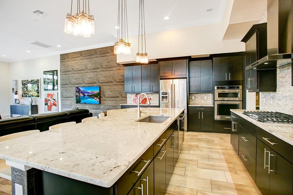 Image 24 of 40 For 8455 Via Vittoria Way