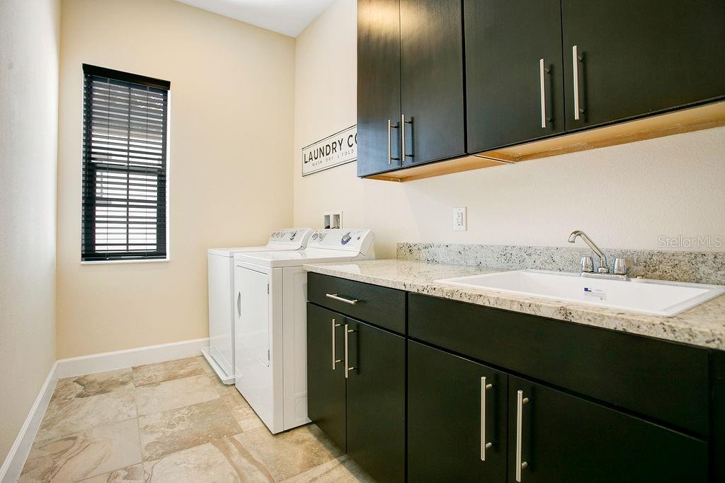 Image 8 of 40 For 8455 Via Vittoria Way