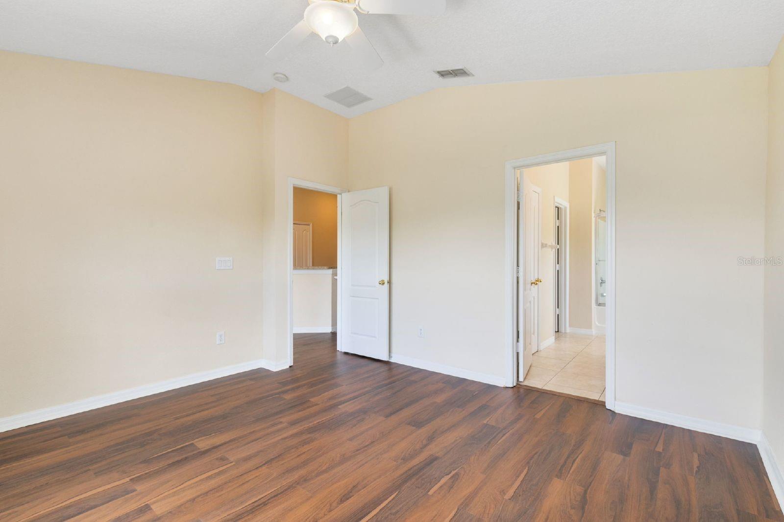 Image 12 of 24 For 10399 Winding Marsh Trail 1a