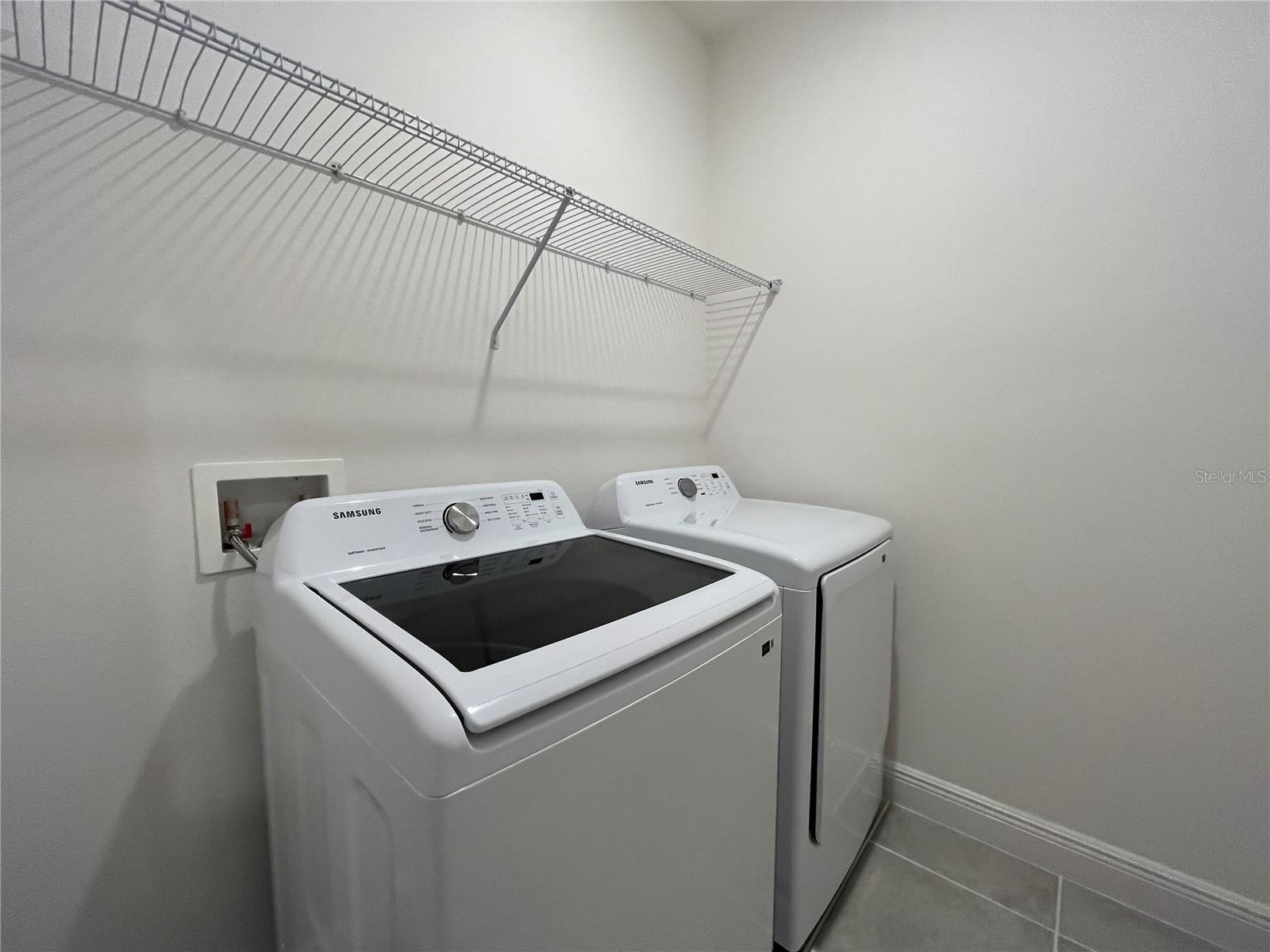 Image 14 of 23 For 3875 3875 Knotty Pine Street