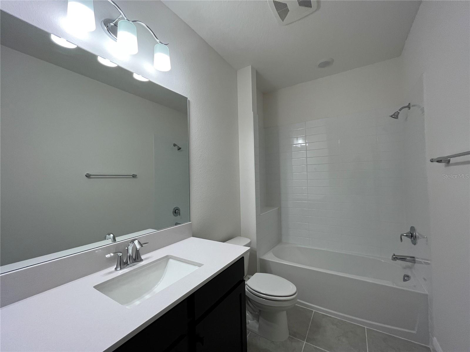 Image 15 of 23 For 3875 3875 Knotty Pine Street