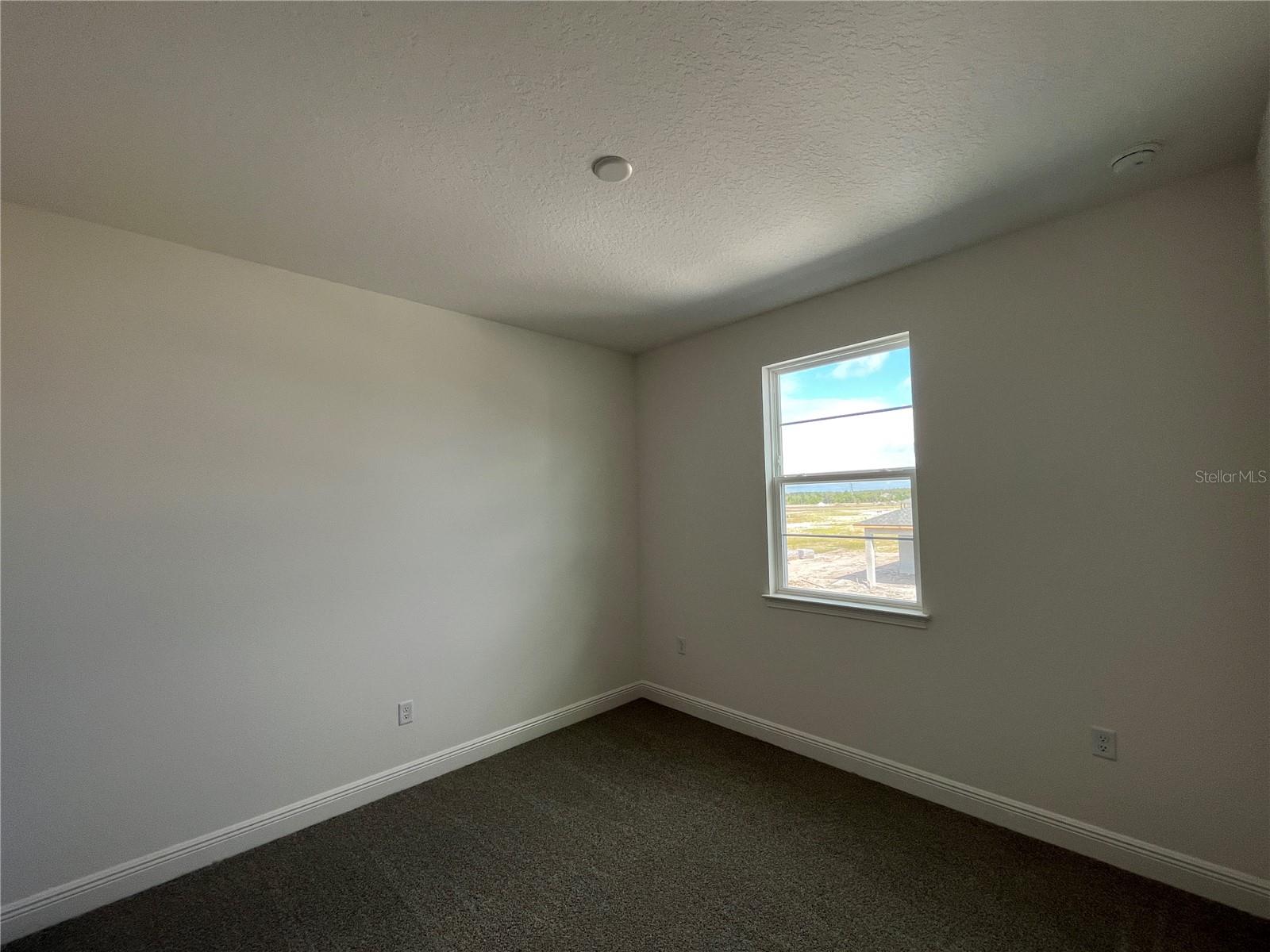 Image 16 of 23 For 3875 3875 Knotty Pine Street